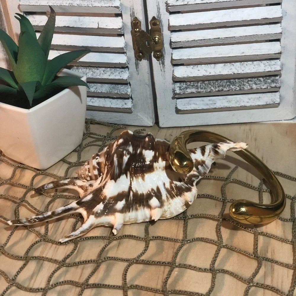 Goldtone High Quality Fashion Bracelet - Picture 4 of 8